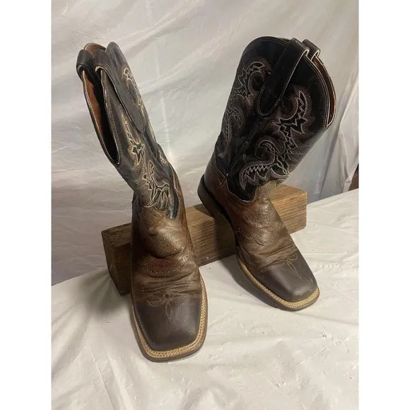 Men's Dan Post Franklin Distressed Cowboy Boots-Size‎ 8.5D