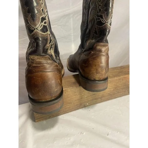 Men's Dan Post Franklin Distressed Cowboy Boots-Size‎ 8.5D