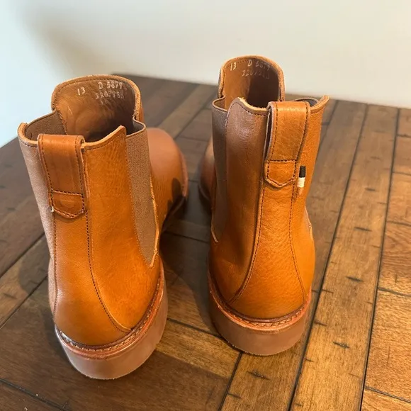Men's Tan Leather Chelsea Boots