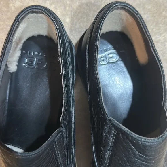 Men’s UGG black slip on shoes size 11