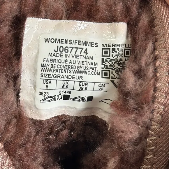 Merrel Women's pink Purple mauve color Hiking Boots vibram women’s 8 primaloft