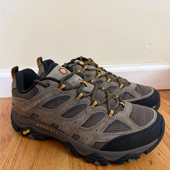 Merrell Athletic Shoes Brown and Black with Vibram Sole