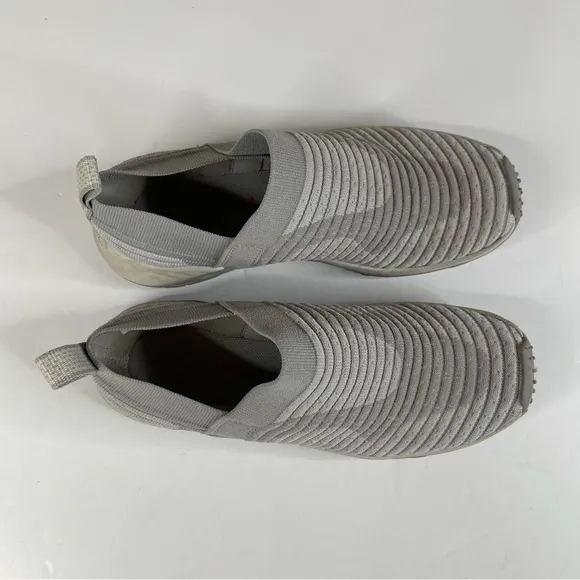 Merrell Womens Range Laceless Slip On Shoes Size 6.5