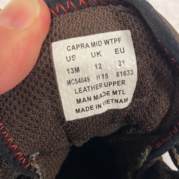 Merrill Capra mid waterproof boys hiking boot size 13