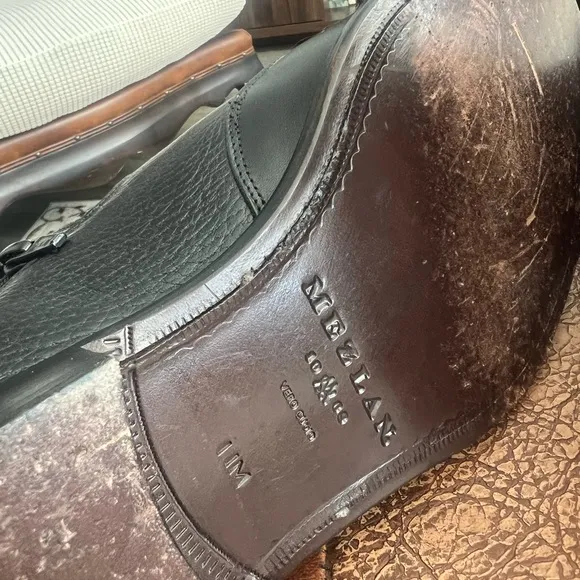 Mezlan Cadence Leather Zip Chelsea Boot Black, Size 11 M.
