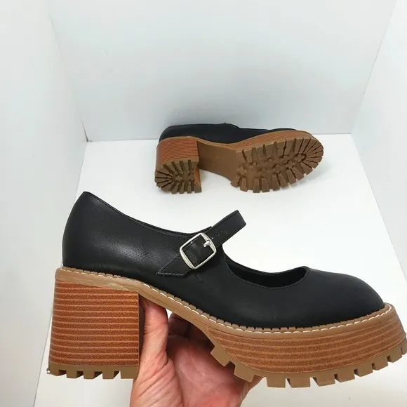 MIA Natania Platform‎ Mary Jane Shoes, NEW, Size 8.5