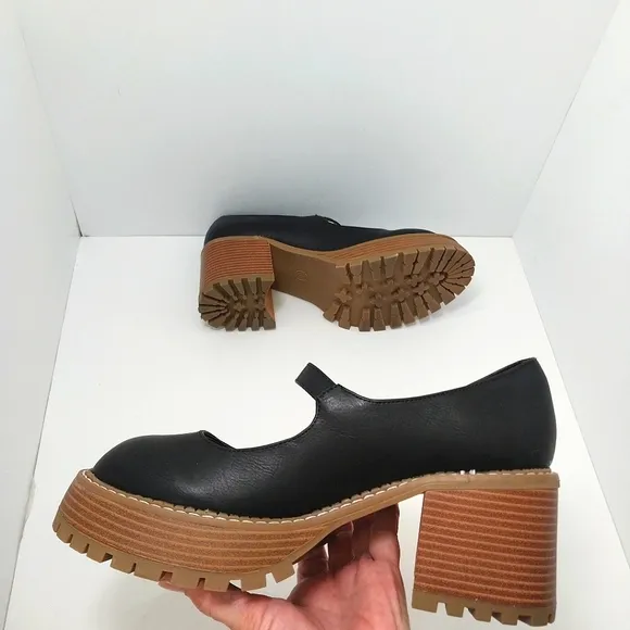 MIA Natania Platform‎ Mary Jane Shoes, NEW, Size 8.5