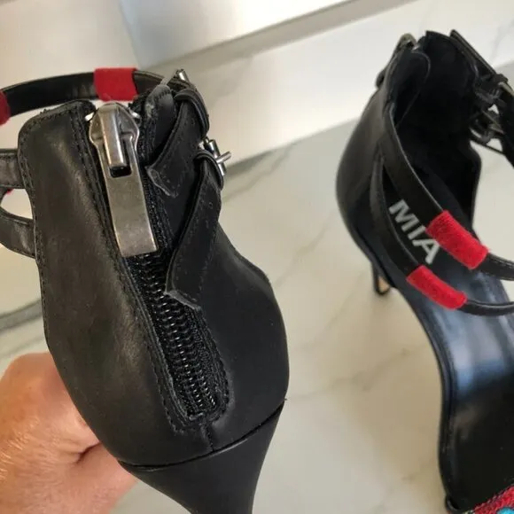 Mia Shoes Rama Colorful Stitched Black Heels Sz 9