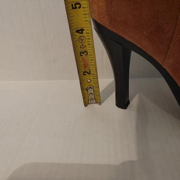 Michael Kors Leather Knee Boots Size 10M