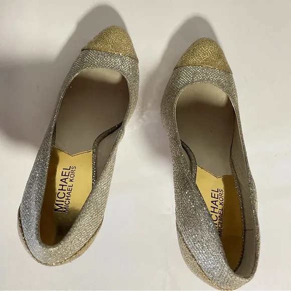 Michael Kors Sinclair‎ Gold Silver Pump Cap Toe - Size 8M Women's Shoes