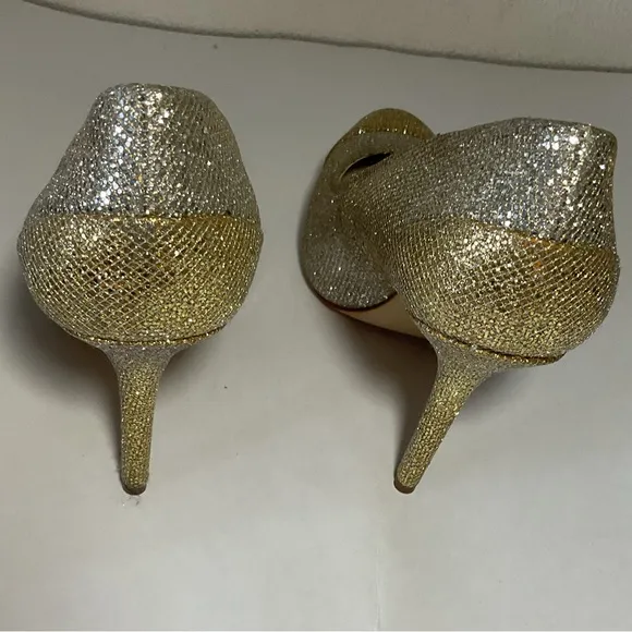 Michael Kors Sinclair‎ Gold Silver Pump Cap Toe - Size 8M Women's Shoes