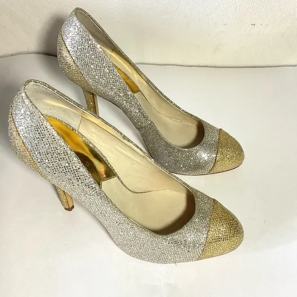 Michael Kors Sinclair‎ Gold Silver Pump Cap Toe - Size 8M Women's Shoes