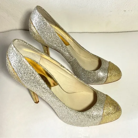 Michael Kors Sinclair‎ Gold Silver Pump Cap Toe - Size 8M Women's Shoes