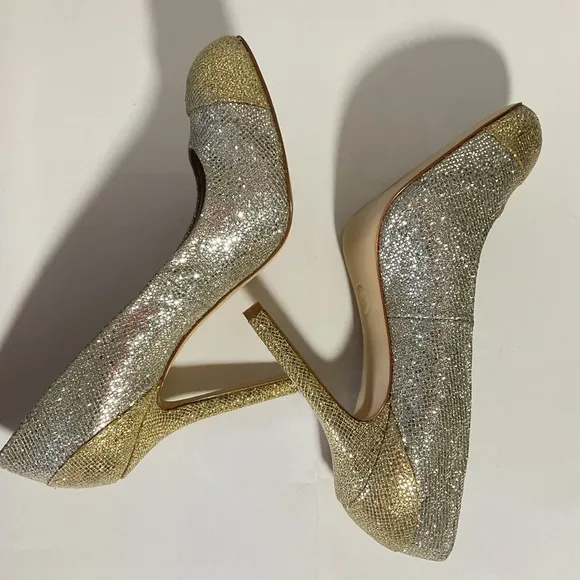 Michael Kors Sinclair‎ Gold Silver Pump Cap Toe - Size 8M Women's Shoes