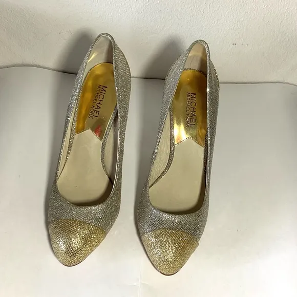 Michael Kors Sinclair‎ Gold Silver Pump Cap Toe - Size 8M Women's Shoes