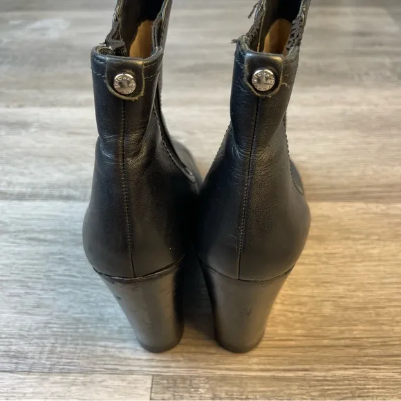 Michael Kors Wedge Boots Black Size 10M