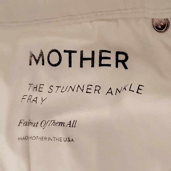 Mother Stunner Ankle Fray Jeans in Fairest Of Them All Size 25