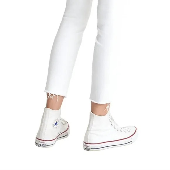 Mother Stunner Ankle Fray Jeans in Fairest Of Them All Size 25
