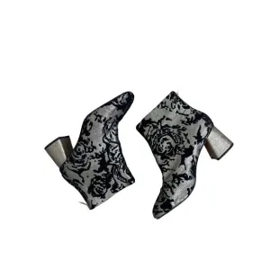 Nanette Lepore Women's Rose Gold with Black Flocking Ankle Boot Size 8.5