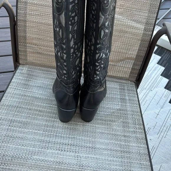 NAOT LADIES BLACK RAVEN BOOTS-8