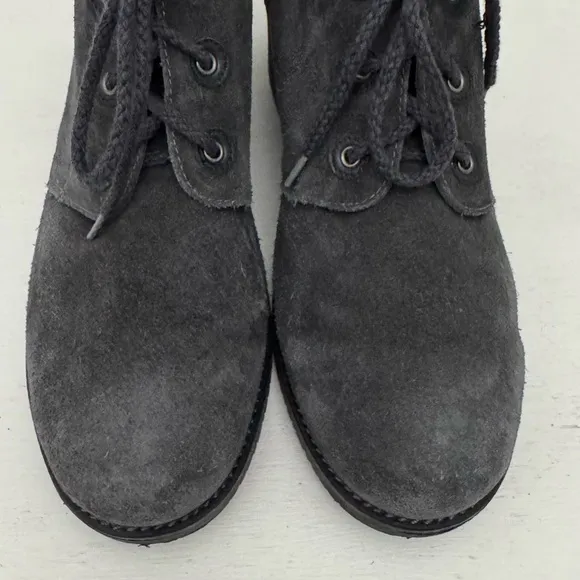 Naot Love Boot Gray Suede Lace Up Comfort Booties Ankle Boots Size 9