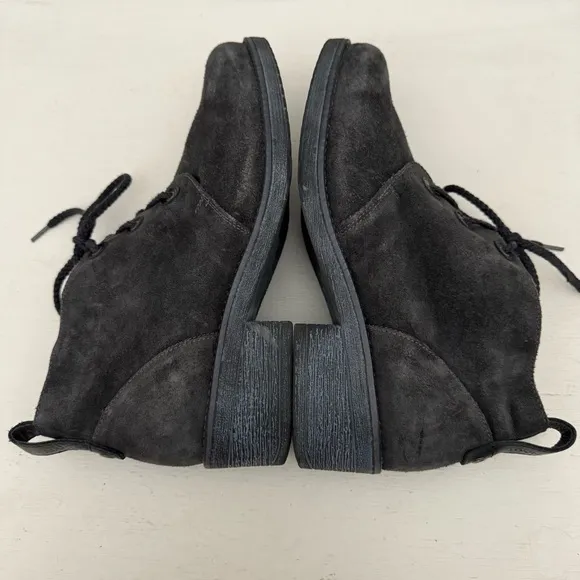 Naot Love Boot Gray Suede Lace Up Comfort Booties Ankle Boots Size 9