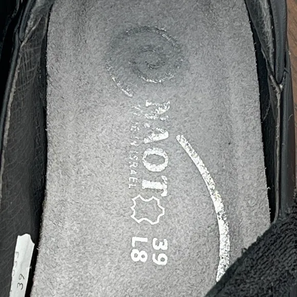 Naot Taramoa Shoes Women's 8 Black Leather Mary Jane Comfort Slip On Flat