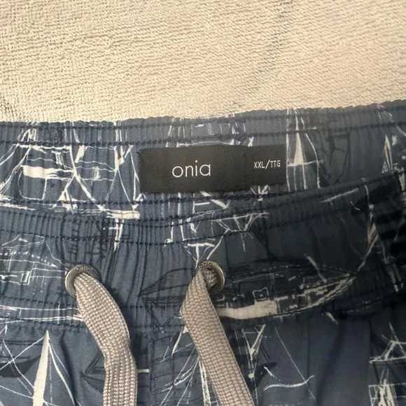 Never worn: Onia Charles Boat Print Men’s Swim Trunks Size XXL