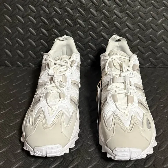 New Adidas Originals Hyperturf Cloud White Silver Shoes Mens Size 10.5