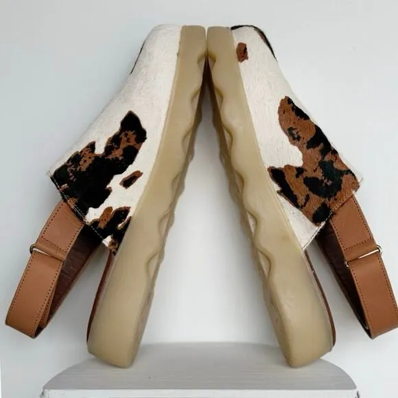 NEW AEROSOLES Wreeland Pony Hair Slingback Mule Womens 10 White Brown Wave Sole