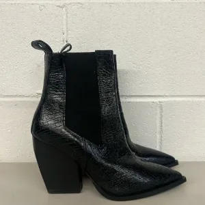 New All saints sz9 black crocodile boot pointed toe heeled textured RIA leather