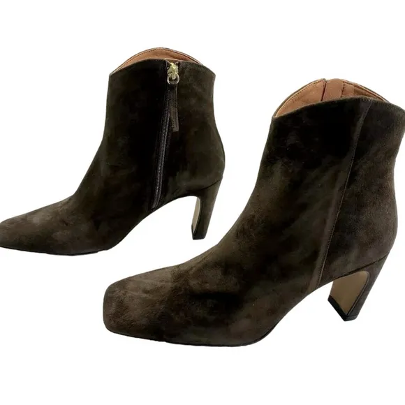 NEW ANTHROPOLOGIE Women's Suede Western Booties Size 10 Side Zip Heel Square Toe