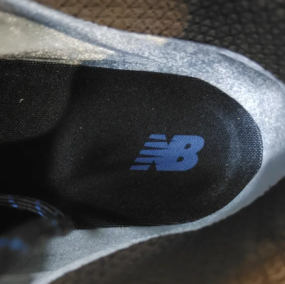 New Balance 1400 v Trail Walking Boots‎ sz 9