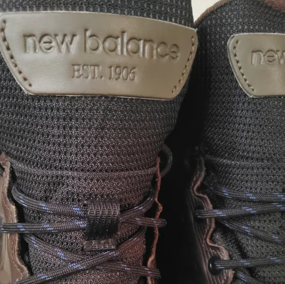 New Balance 1400 v Trail Walking Boots‎ sz 9