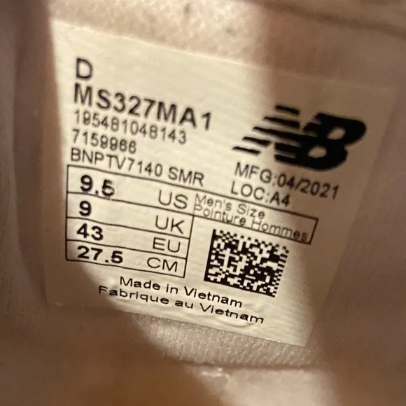 New Balance 327 MS327 MA1 Grey Silver size 9.5q