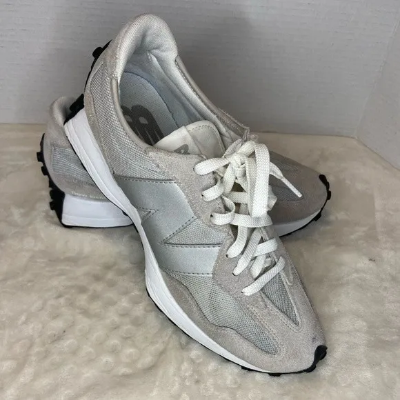 New Balance 327 MS327 MA1 Grey Silver size 9.5q