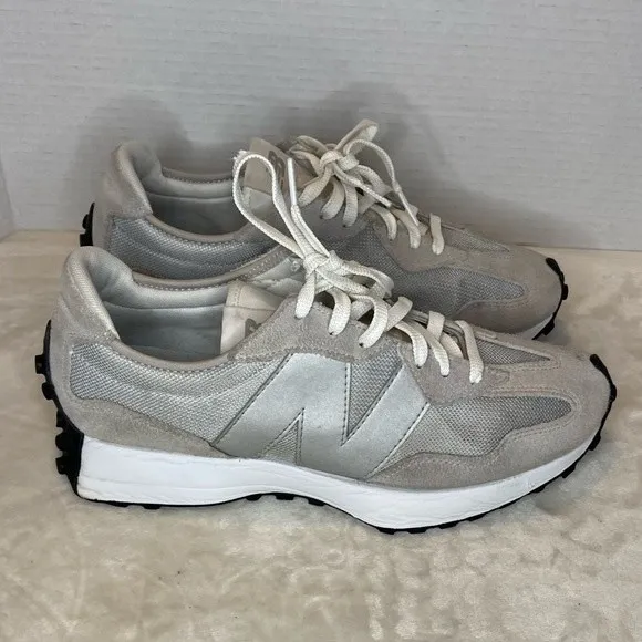 New Balance 327 MS327 MA1 Grey Silver size 9.5q