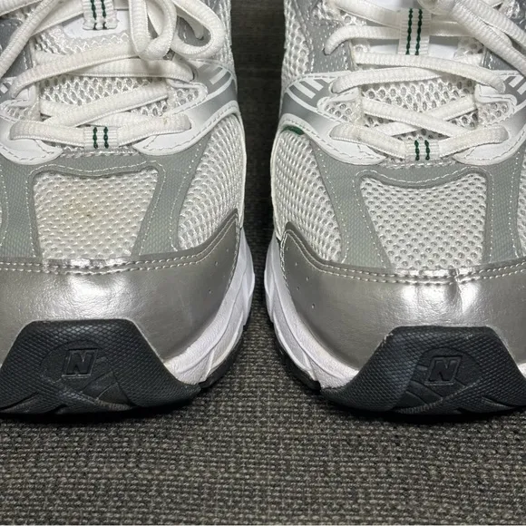 New Balance 530 Sneakers-White/Green-Men Size 11