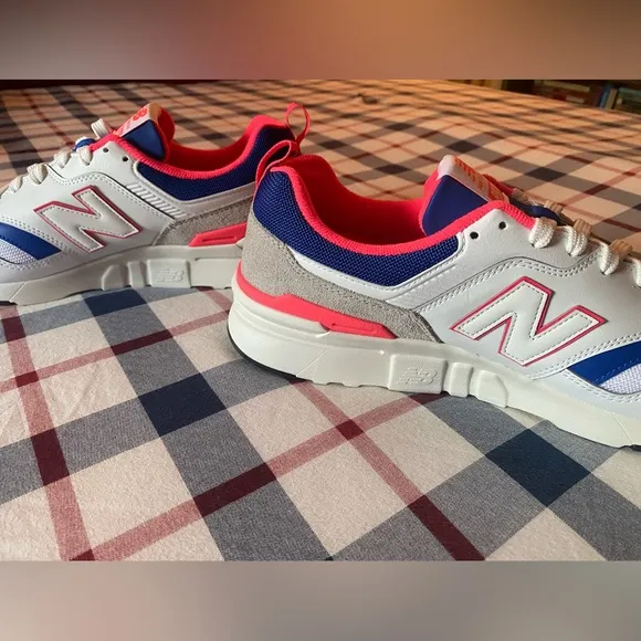 New Balance 997H - NWOB - Men’s size 10