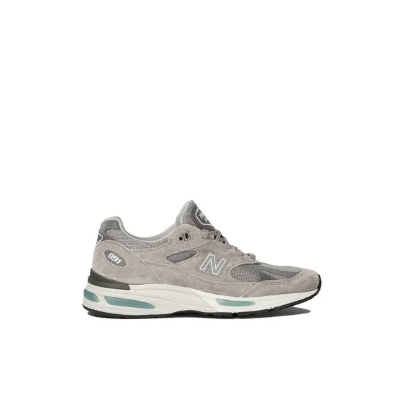 New Balance Sneakers &amp; Slip-on Size US 10.5