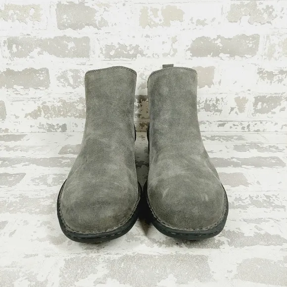 New Born Shane Gray Suede Comfort Chelsea Ankle Boots C124