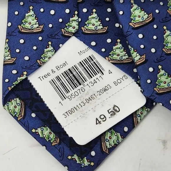 New boys Vineyard Vines Tree &amp; Boat Christmas tie