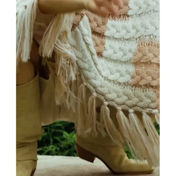 NEW Free People Revelry Cable Fringe Poncho Sweater Top Neutral OS Rare Bohemian