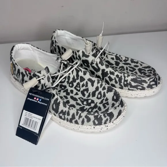 NEW Hey Dude Wendy Woven Cheetah Print Canvas Shoes