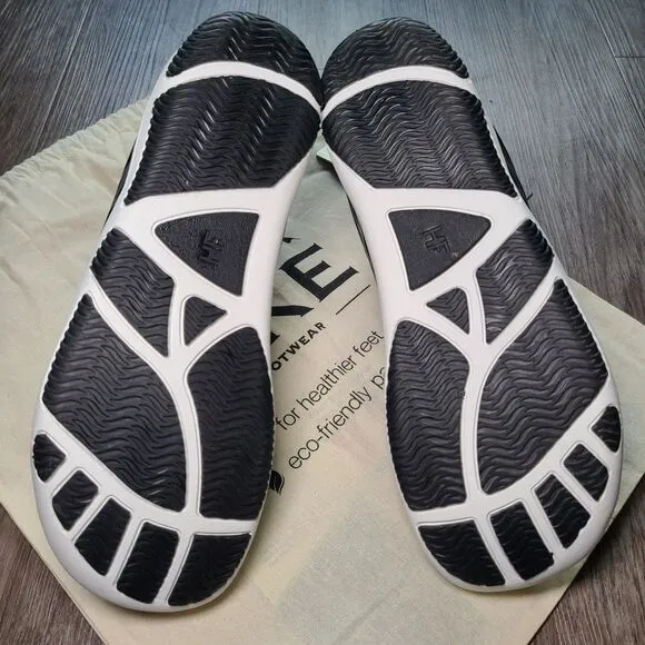 NEW Hike Footwear Lorax Winter Ergonomic Barefoot Shoes Unisex Size EU 39/ 8 Wms