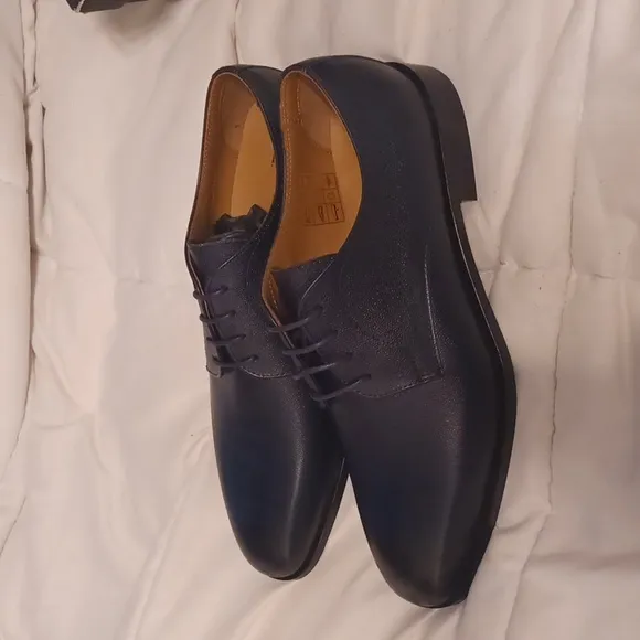 NEW!! Hugo Boss Men's Classic Leather Dress Shoes