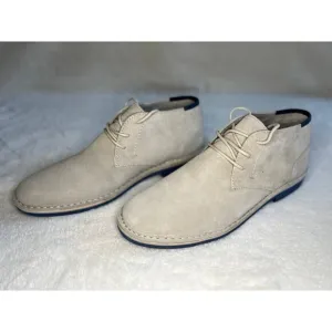New In Box - Men's Size 12 Chukka Boot- Sand Suede with Blue sole