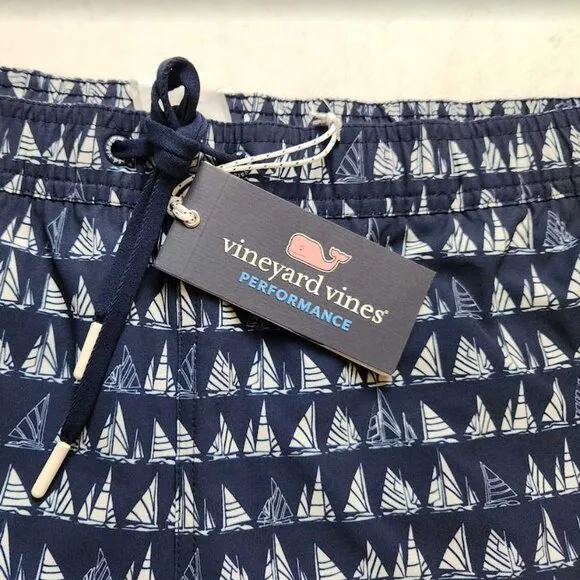 New men's XL Vineyard Vines 5&quot; printed Chappy swim trunks Boat Parade navy short