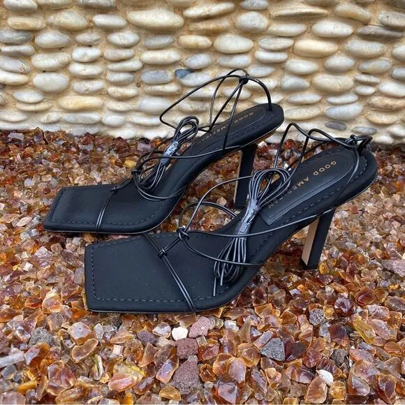 New (NIB): Good American Caged Slanted Sandals in Neoprene Black size 7.5