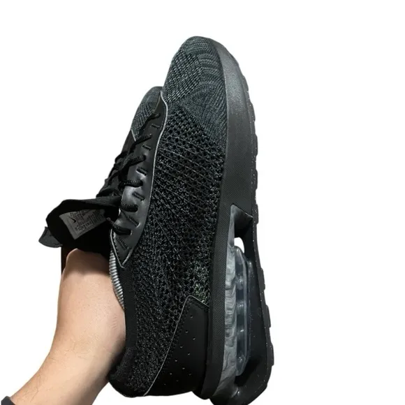 NEW Nike Air Max Flyknit Racer Mens Triple Black Shoes